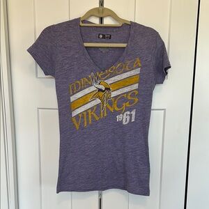Minnesota Vikings V-Neck T-Shirt